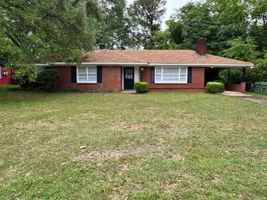 featured image of 3543 Berkley Dr