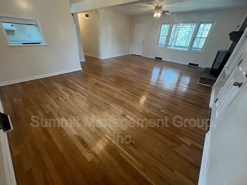 8293 Lakeview Dr Sw - Photo 6 of 24