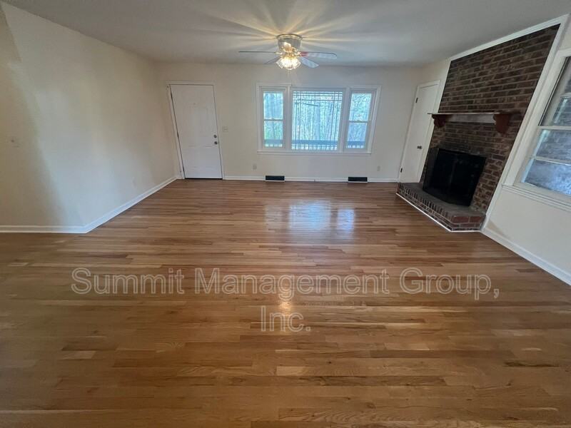 8293 Lakeview Dr Sw - Photo 7 of 24