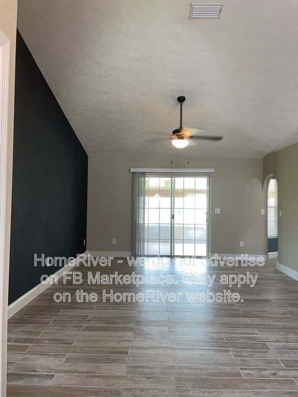 4021 Ne 6th Ct - Photo 6 of 25