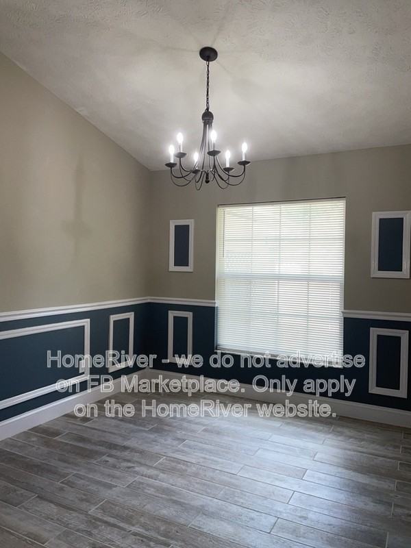 4021 Ne 6th Ct - Photo 7 of 25