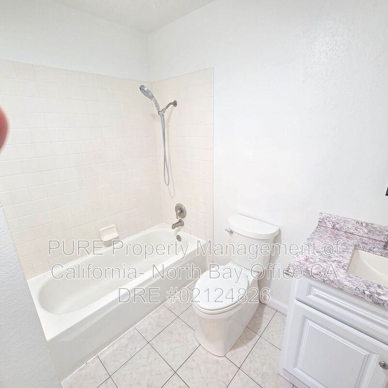 552 Santa Alicia Dr - Photo 6 of 10