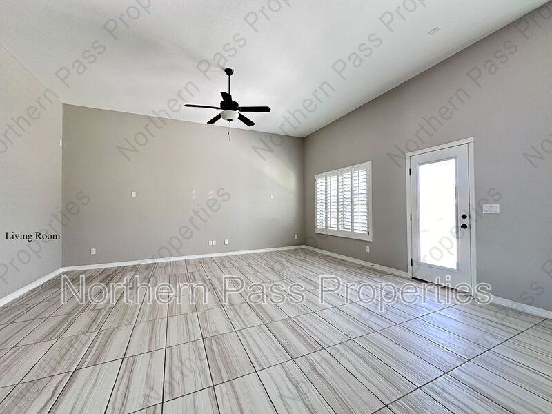 2869 Tierra Garden Dr - Photo 4 of 30