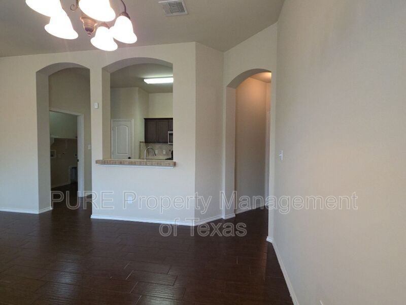 1500 Muirfield Bend Dr #B - Photo 5 of 43
