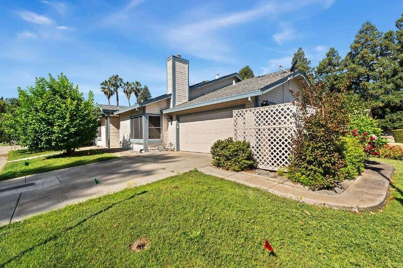 5740 Laguna Park Dr #B - Photo 2 of 23