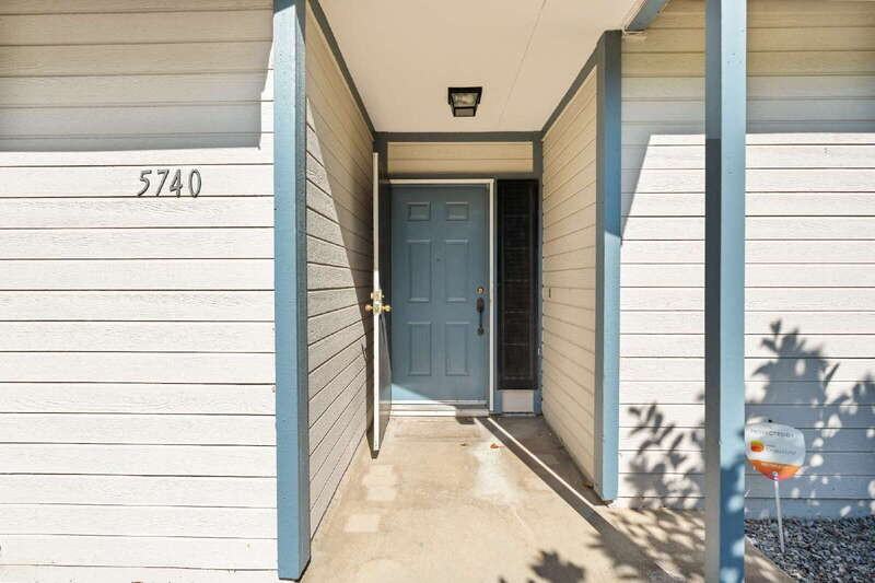 5740 Laguna Park Dr #B - Photo 3 of 23