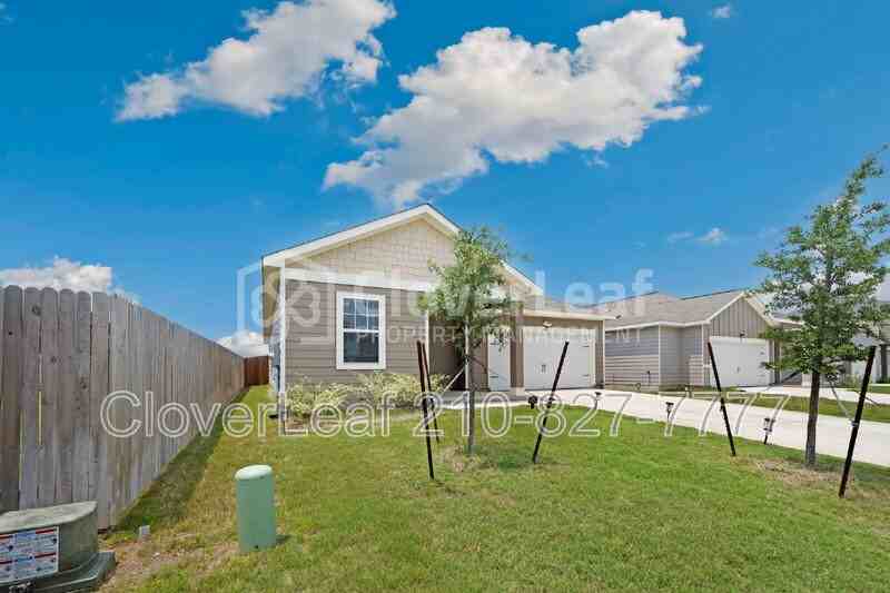 368 Wren Ln - Photo 3 of 20