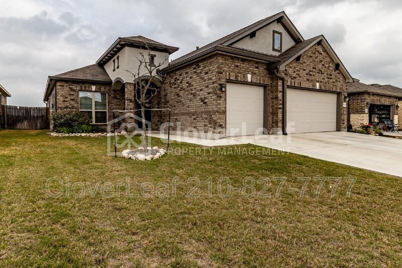 1909 Shepherd Path - Photo 2 of 44
