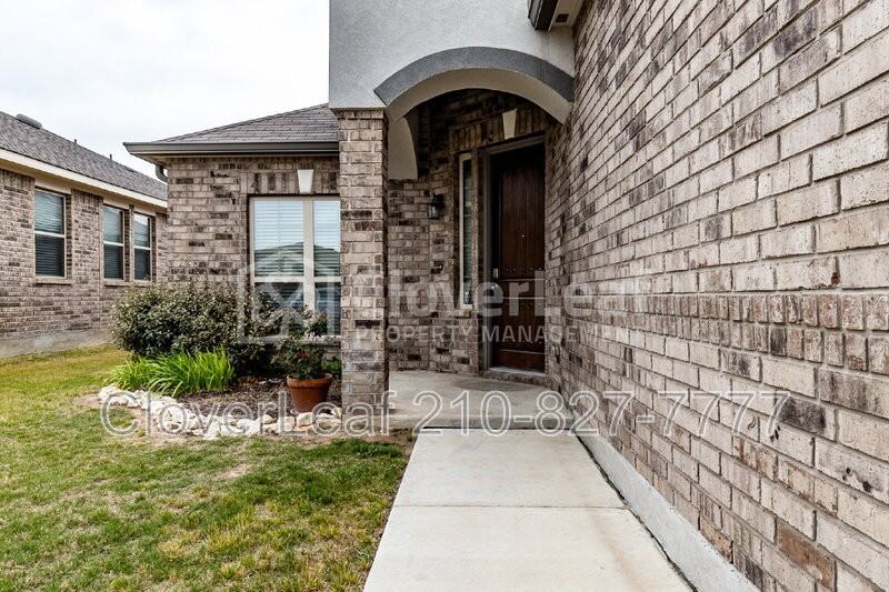 1909 Shepherd Path - Photo 5 of 44