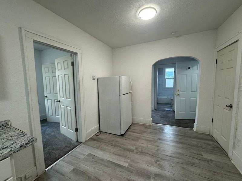 7405 Garden St - Photo 4 of 8