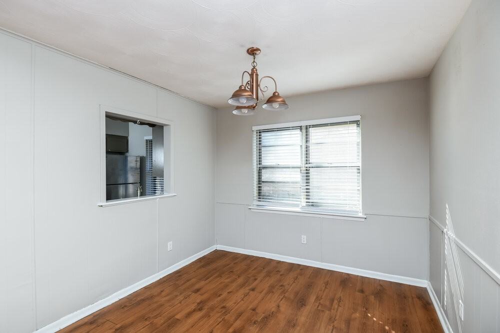 2532 Belhaven Dr - Photo 6 of 25
