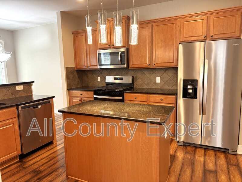 6020 Falls Landing Dr - Photo 5 of 30