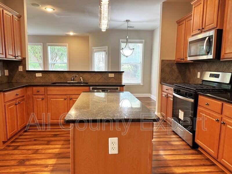 6020 Falls Landing Dr - Photo 6 of 30