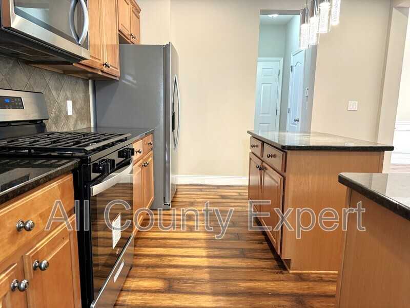 6020 Falls Landing Dr - Photo 7 of 30
