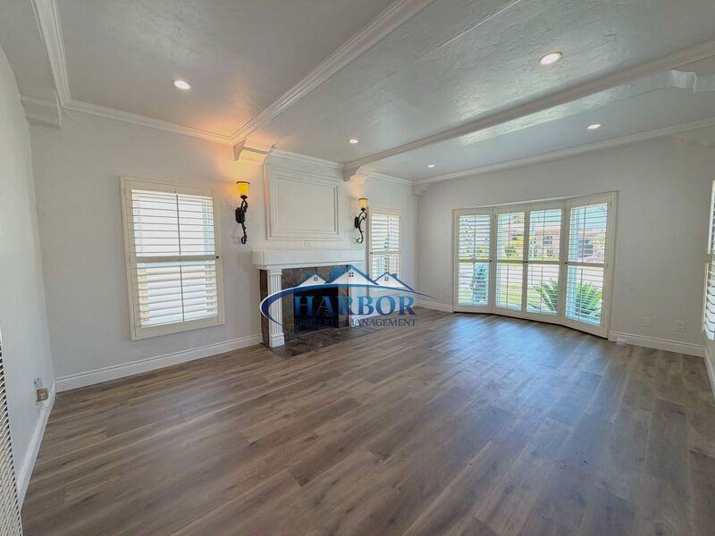 2916 W 79th St - Photo 4 of 23