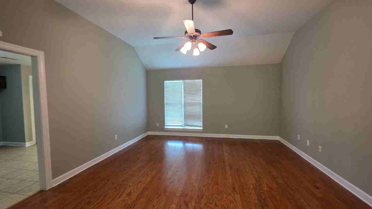 3819 Farm Gate Cv - Photo 3 of 18
