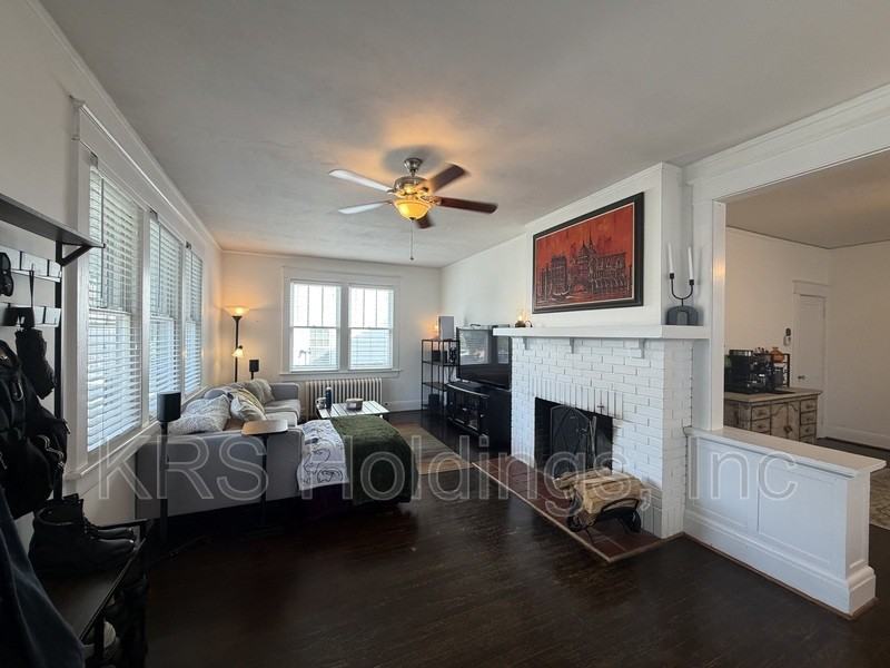 212 Maryland Ave - Photo 2 of 17