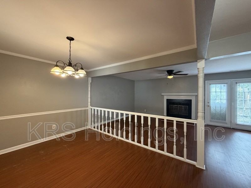 3918 Lantana Pl - Photo 4 of 15