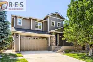 featured image of 10761 Glengate Cir