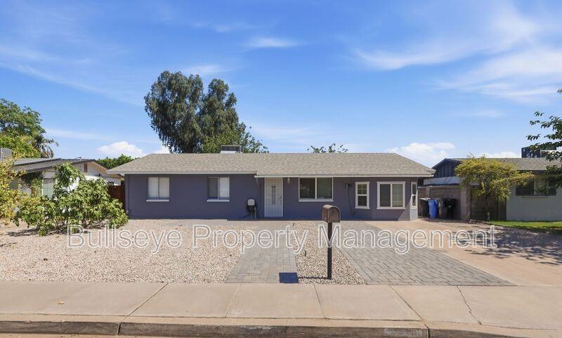 250 E Park Ave - Photo 2 of 31