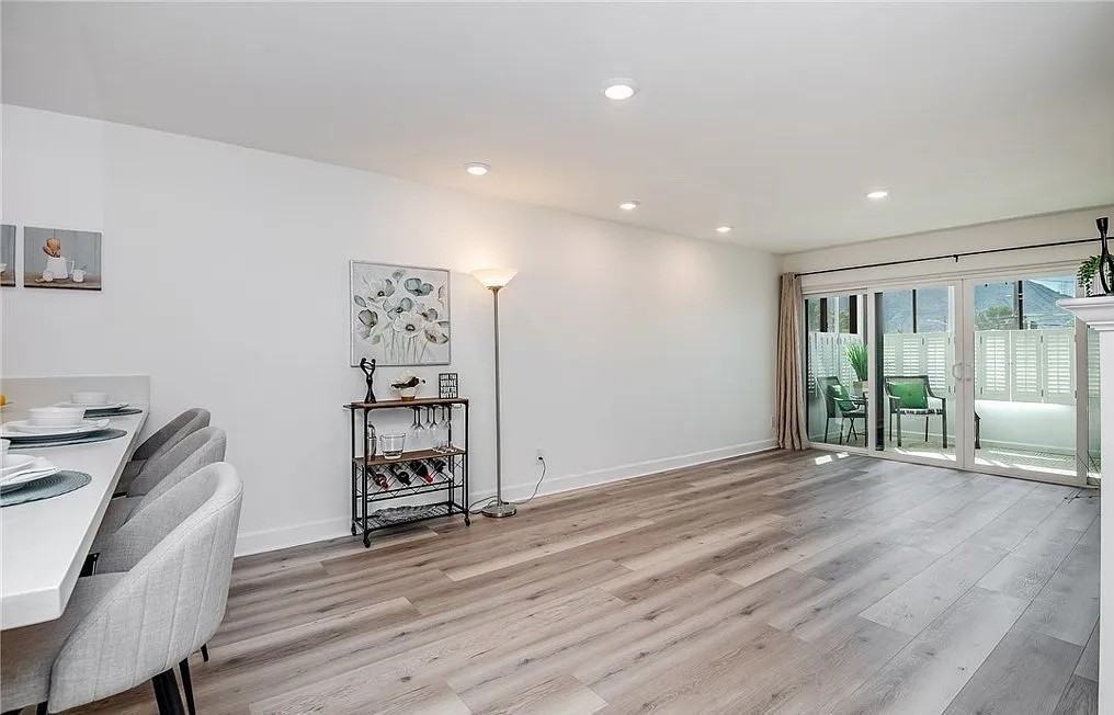 225 N Rose St #212 - Photo 5 of 15