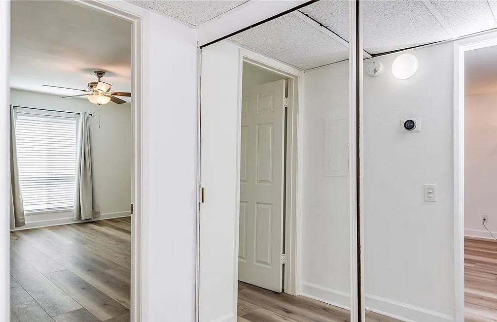 225 N Rose St #212 - Photo 7 of 15