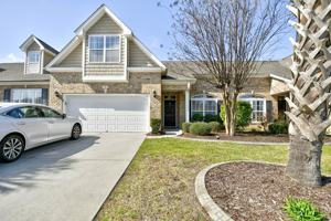 featured image of 284 Viareggio Rd