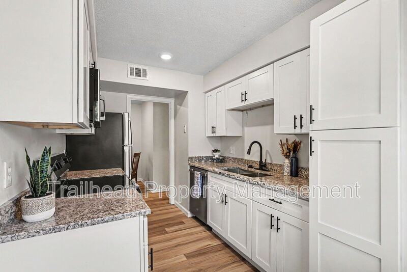 8455 Robinson St #102 - Photo 5 of 21