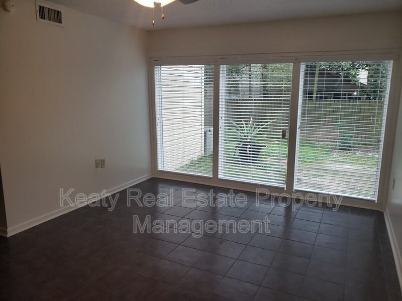 809 Fox Run Ave - Photo 6 of 23