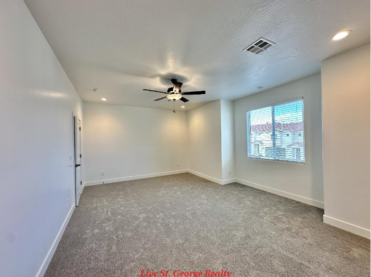 258 Nw - Photo 4 of 13