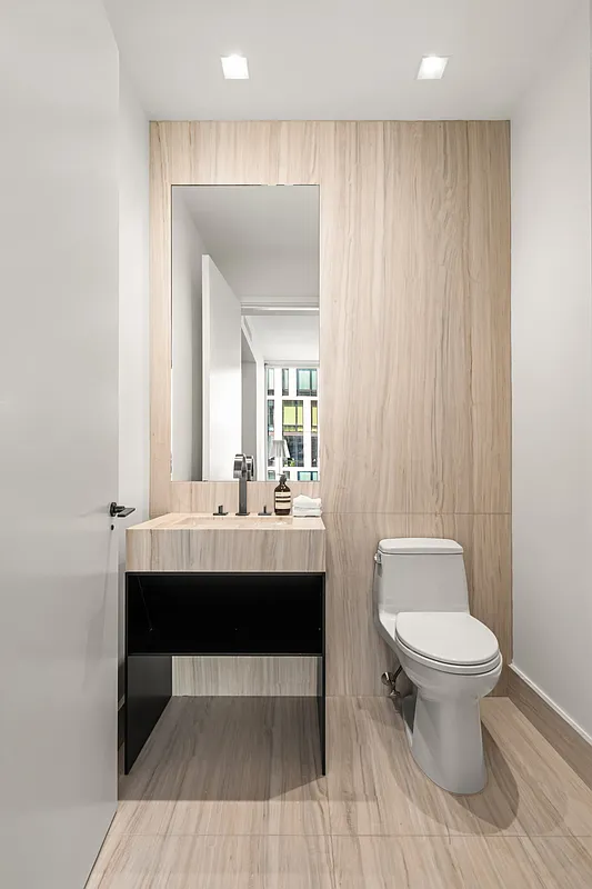 111 Murray St - Photo 4 of 24