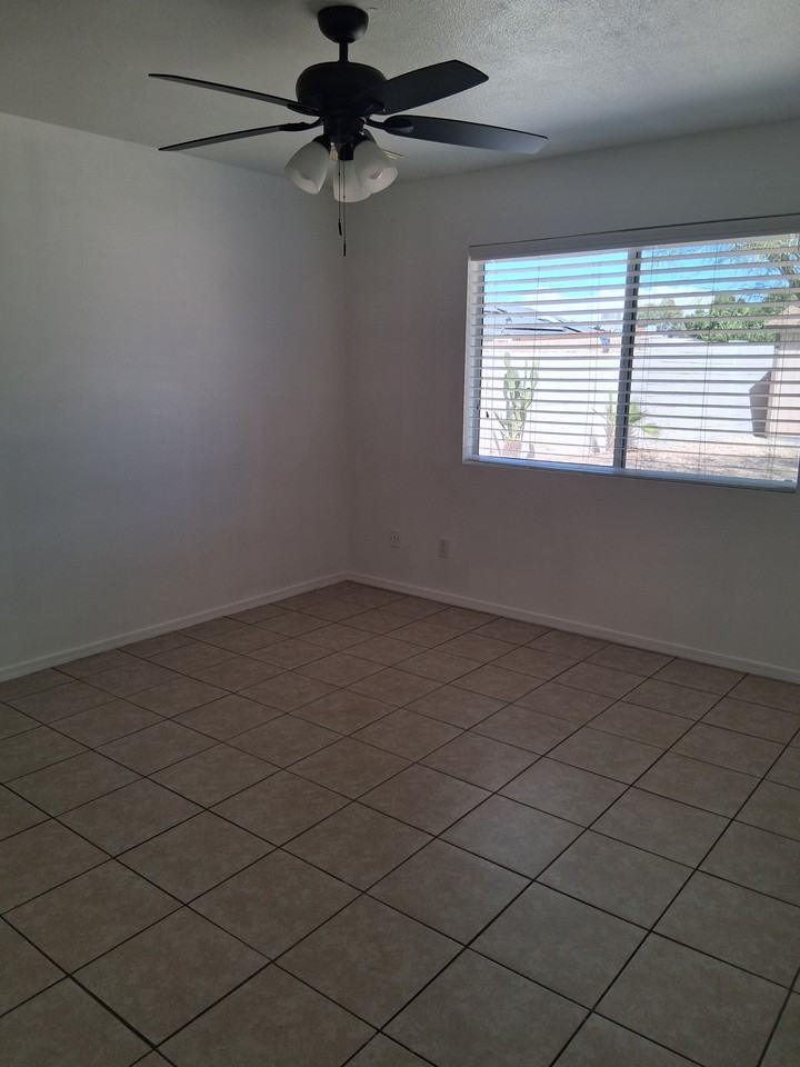 17833 N 26th St - Photo 5 of 17