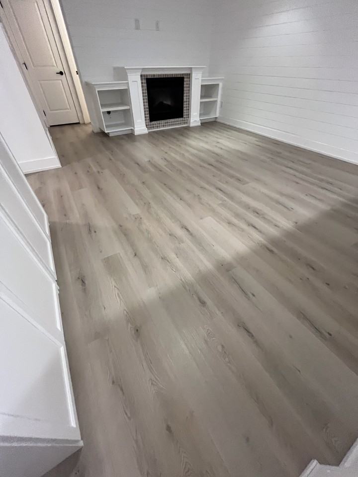 7303 198a St - Photo 7 of 14