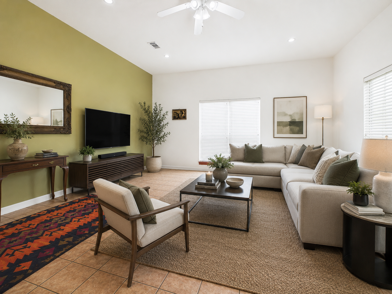 109 W 38th St - Photo 2 of 24