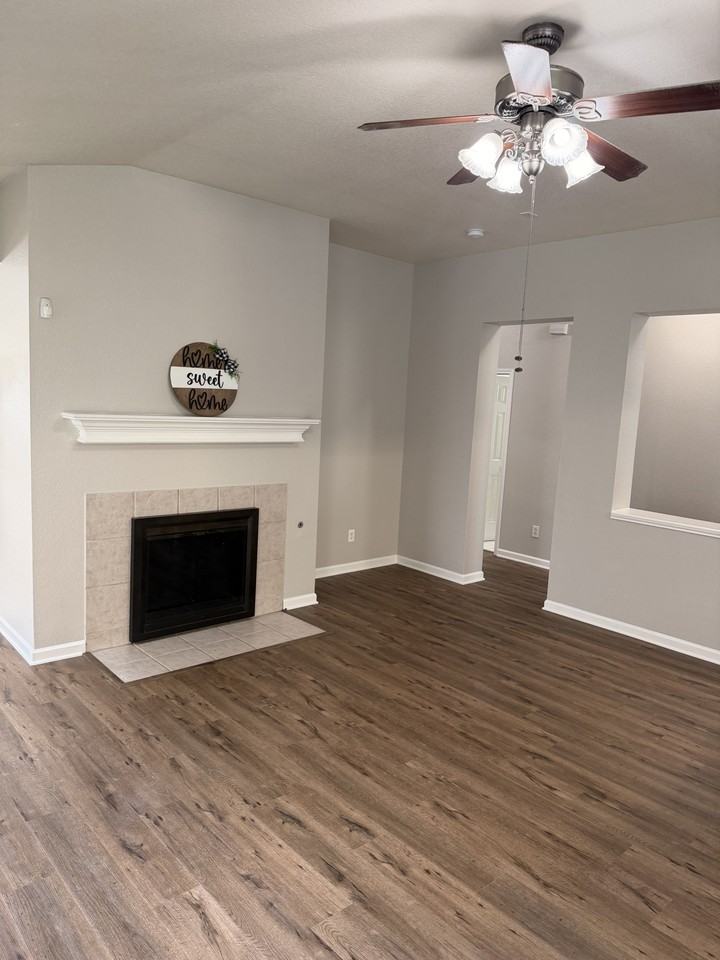 6744 Geyser Trl - Photo 3 of 12