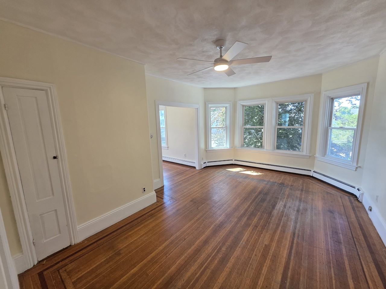 143 Union St - Photo 3 of 11