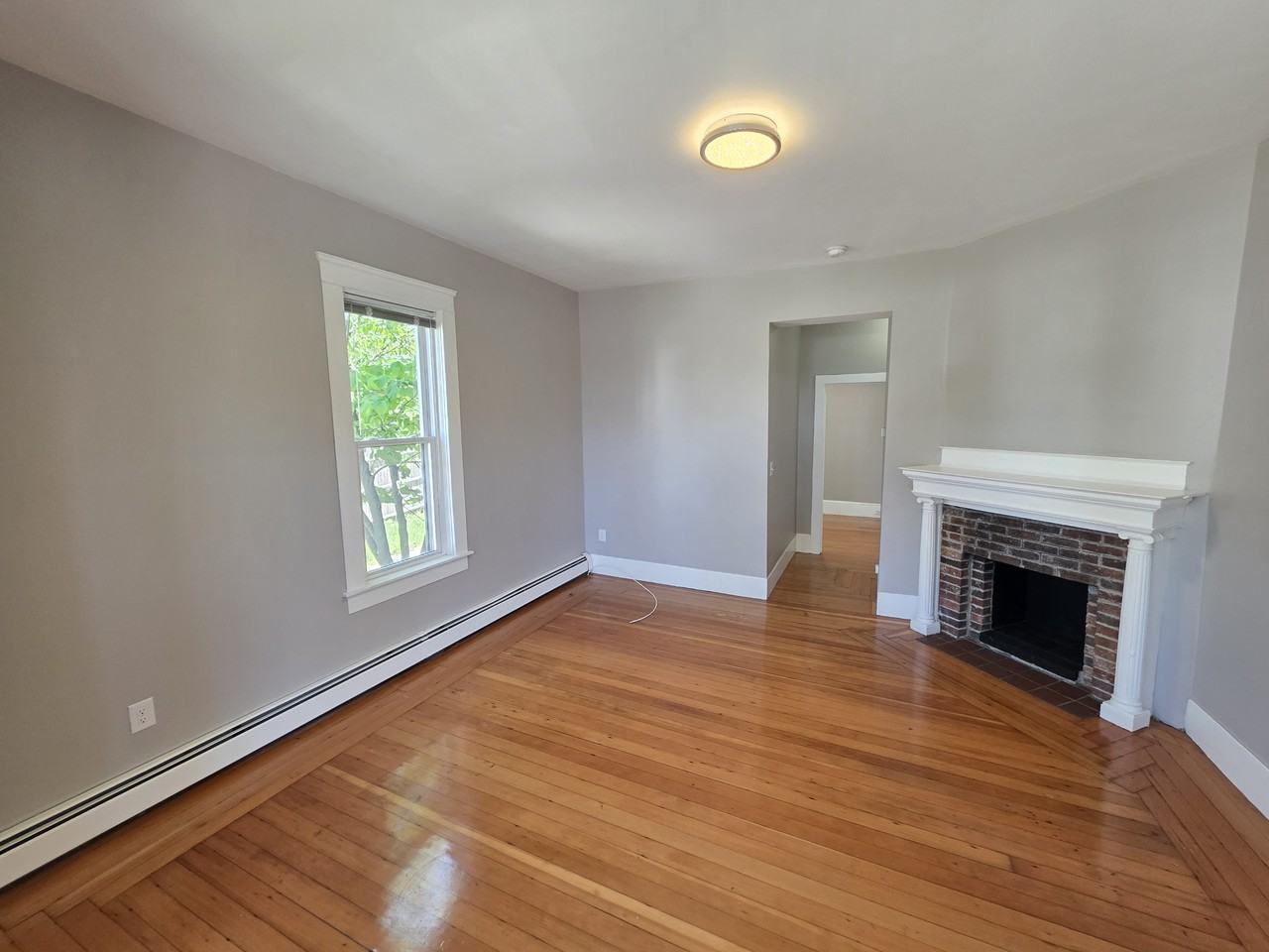 62 Seventh St - Photo 3 of 12