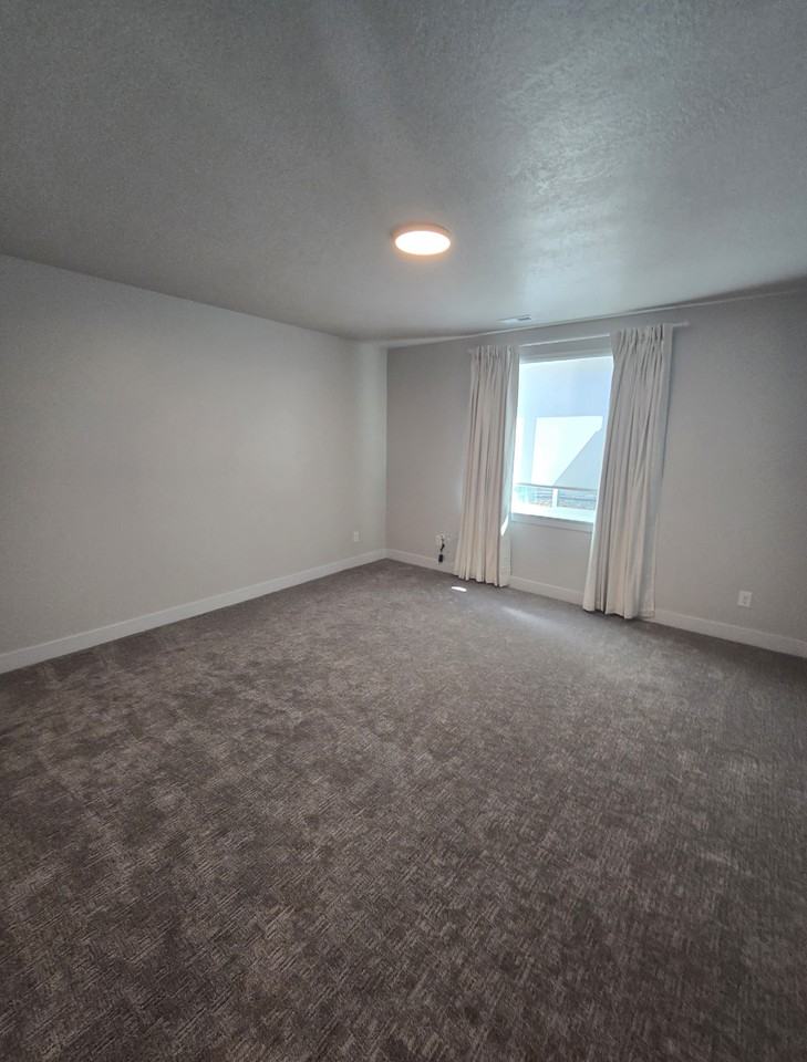 3253 W Oxford Loop - Photo 7 of 20