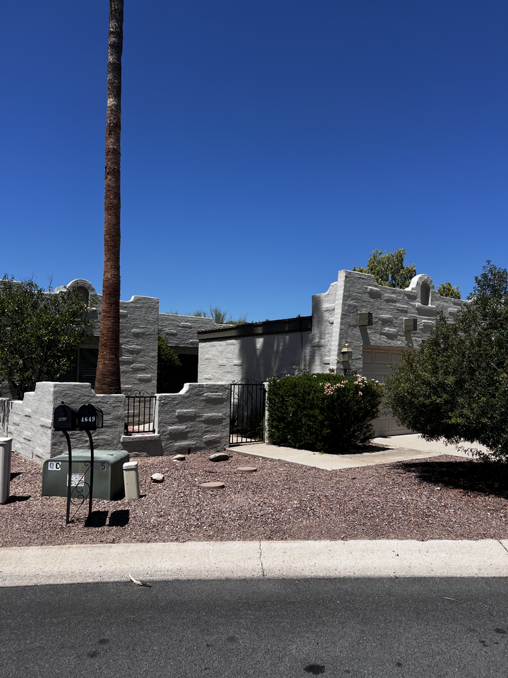 4649 N Mountain Quail Rd - Photo 2 of 24