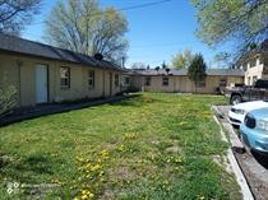 featured image of 1020 S Broadway St