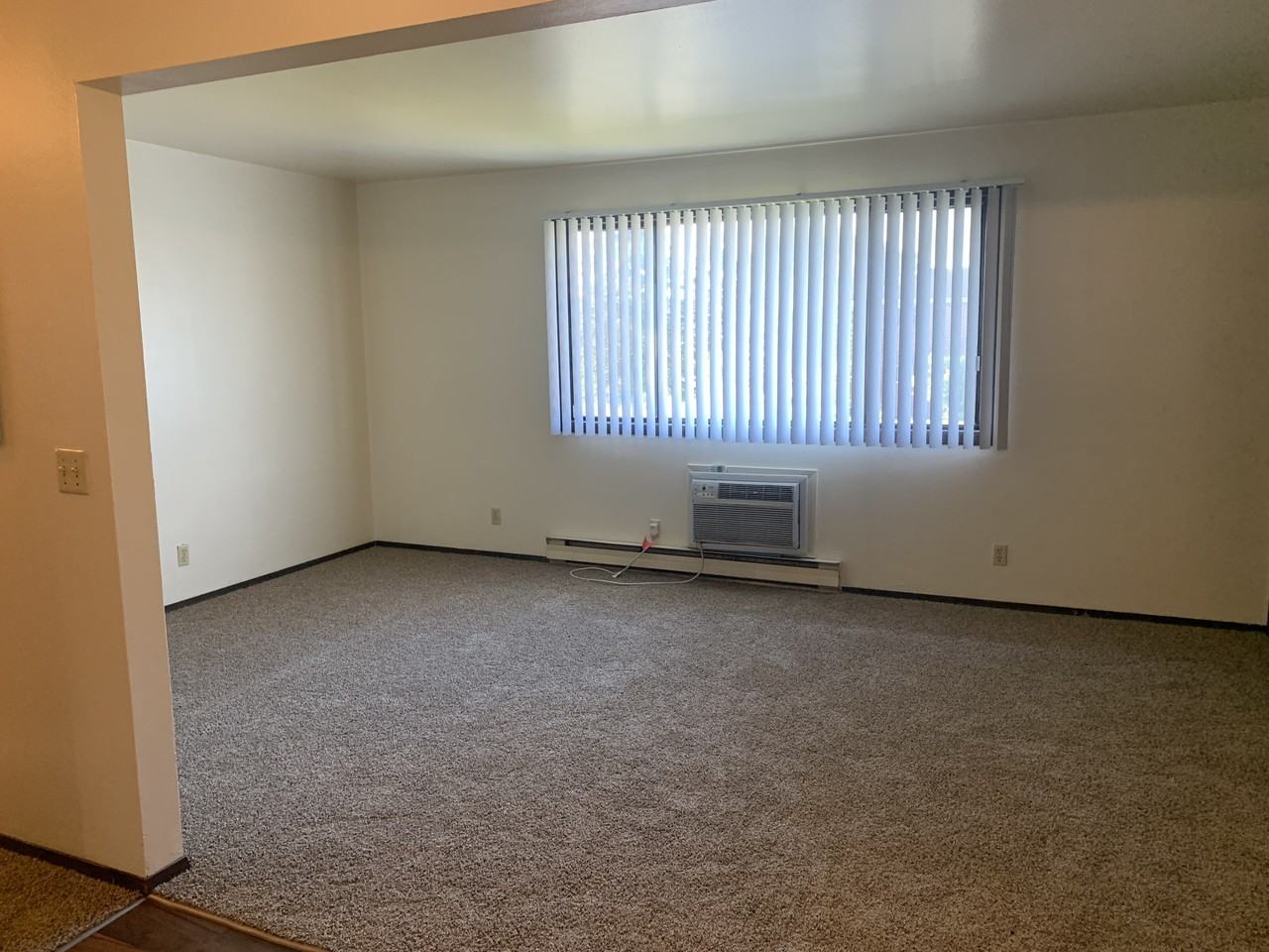 3240 Packer Drive - Photo 4 of 12