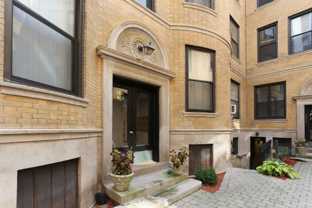1216 N Dearborn St #2B - Photo 1 of 1