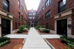 featured image of 2203 W Eastwood Ave #3NW