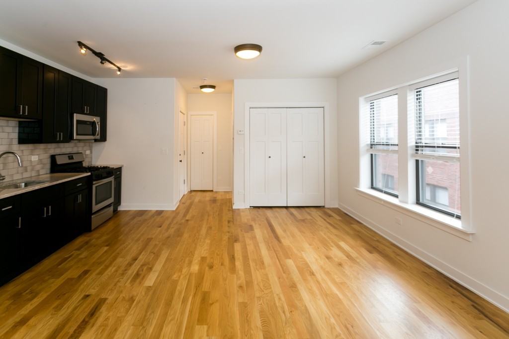 2203 W Eastwood Ave #3NW - Photo 6 of 15