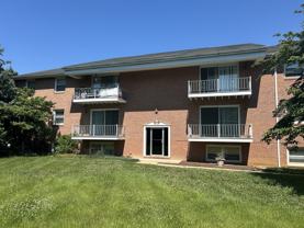 105 N. Edgewood Apt 6 - Photo 1 of 1