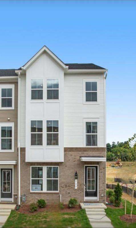 707 Iron Forge Rd