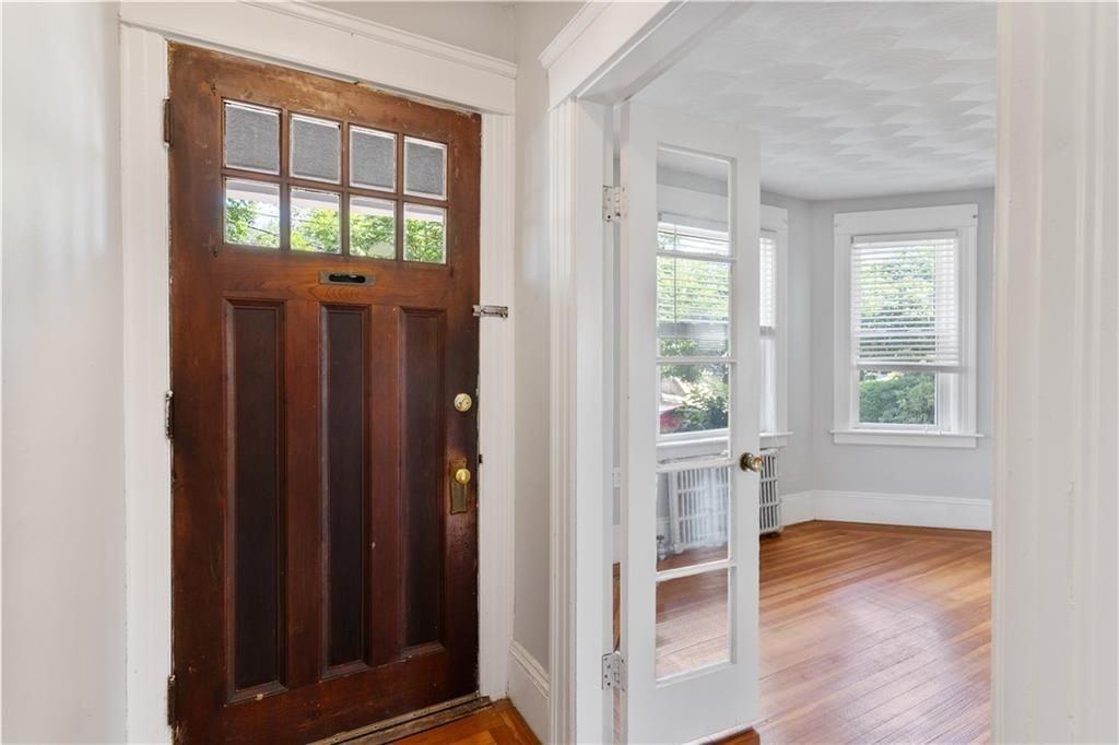 153 Irving Ave - Photo 2 of 21