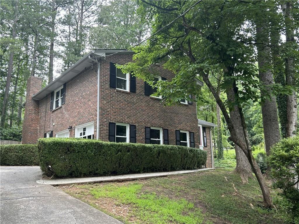 2271 Fox Hound Pkwy - Photo 3 of 37