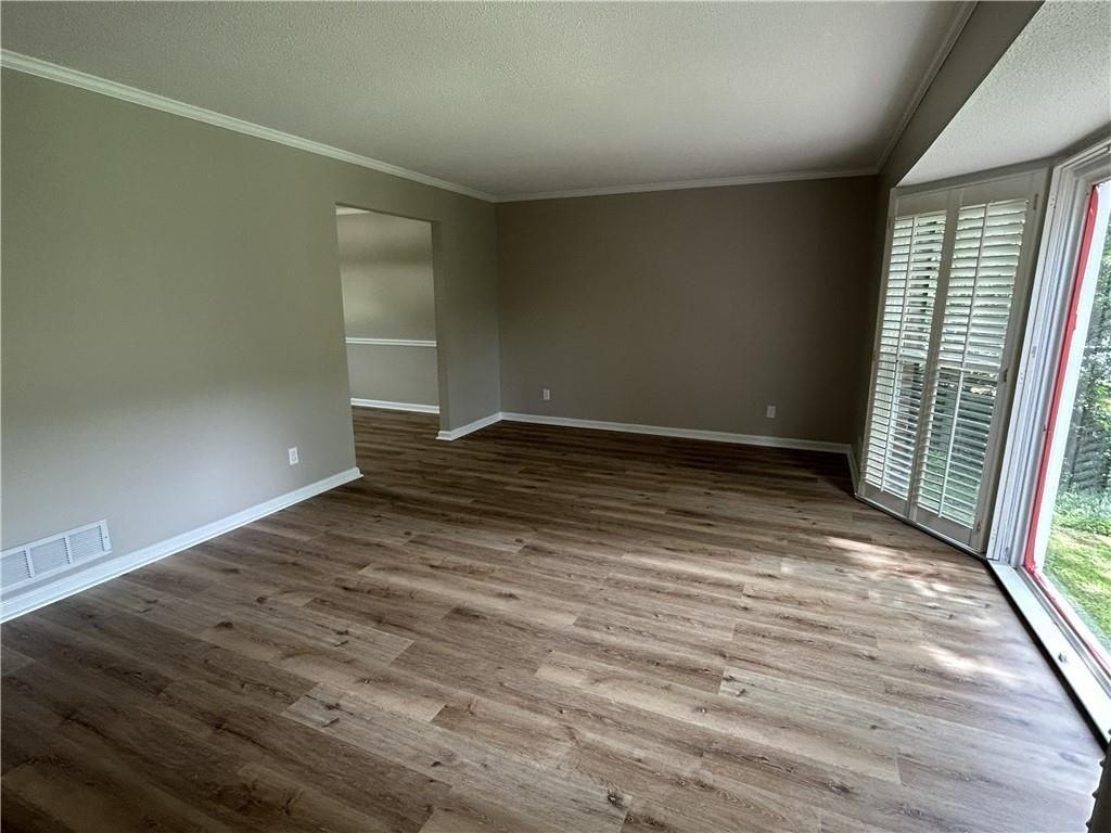 2271 Fox Hound Pkwy - Photo 6 of 37