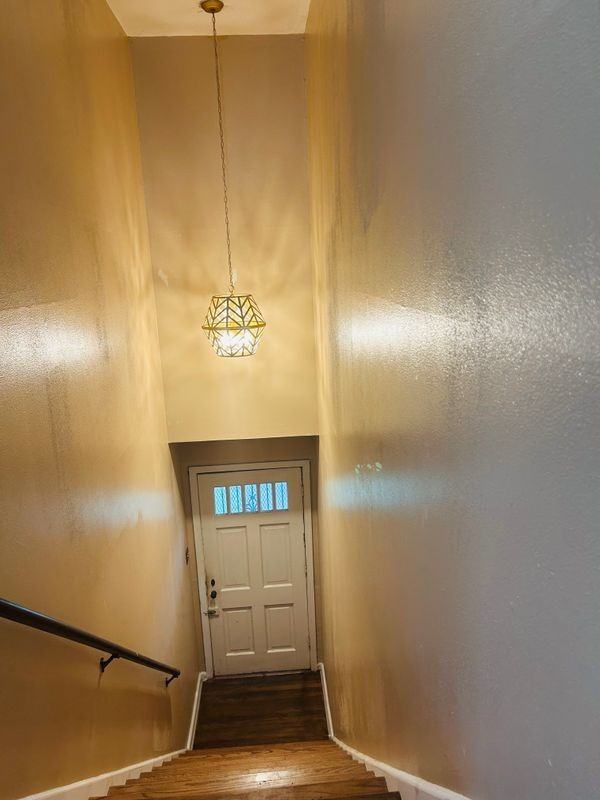 2039 W Mulberry Ave - Photo 4 of 26